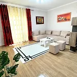 Modern Seaview Апартаменты