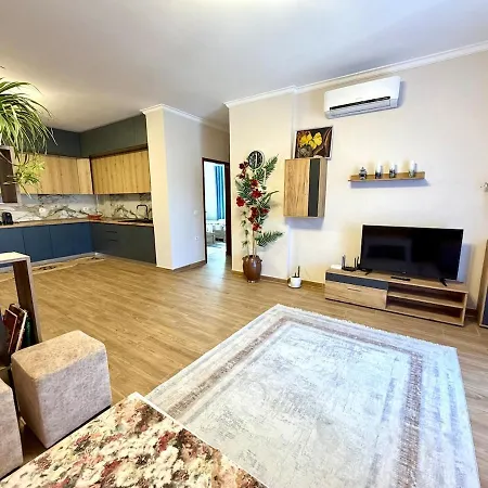 Amexa 4 Apartment